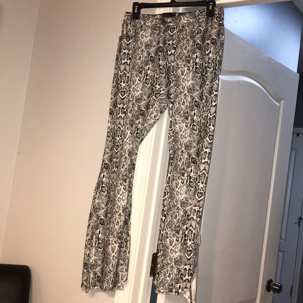 L&B Snakeskin Print Flare Jeans - Picture 1 of 8